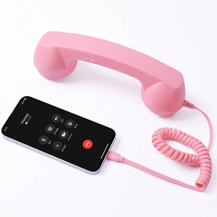 🥳2026 TOP-VERKAUF🥳💞50.000+ VERKAUFT!📞✨ Weihnachts-Sale – Nur 9,99 £! Retro Telefonhörer – Blockiert bis zu 99% der Telefonstrahlung. Klassisches Gefühl, moderner Type-C-Anschluss – Sicherere lange Anrufe! 🛡️🎄