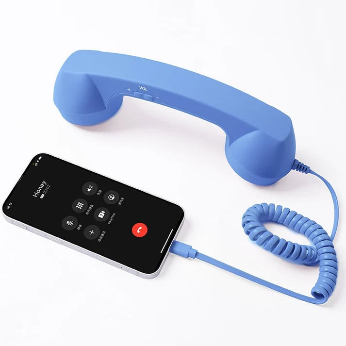 🥳2026 TOP-VERKAUF🥳💞50.000+ VERKAUFT!📞✨ Weihnachts-Sale – Nur 9,99 £! Retro Telefonhörer – Blockiert bis zu 99% der Telefonstrahlung. Klassisches Gefühl, moderner Type-C-Anschluss – Sicherere lange Anrufe! 🛡️🎄